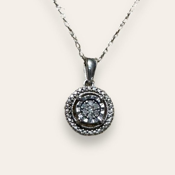 SK9 Jewelry - SK9 925 Sterling Silver Diamond Halo Pendant and Chain NWOT Never worn Mint Gift